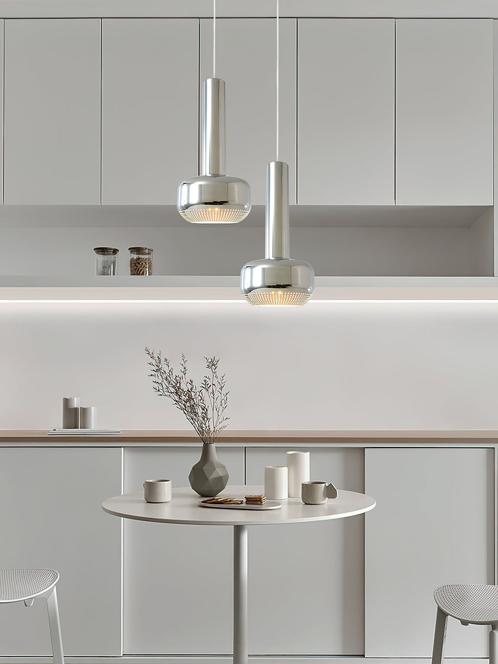 Valenora Metal Pendant Light-Moonnatur