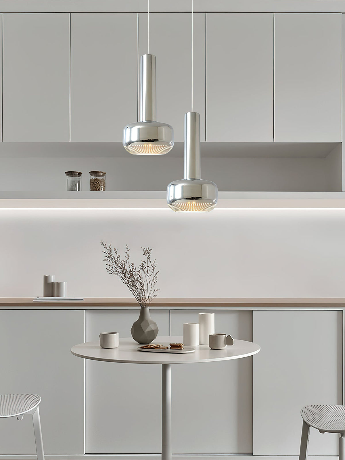 Valenora Metal Pendant Light-Moonnatur
