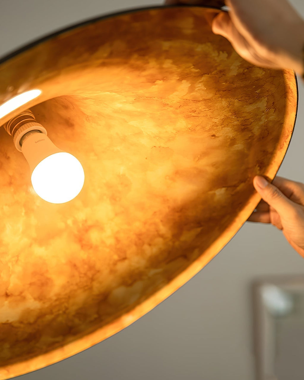 Ravelina Acrylic Pendant Light-Moonnatur