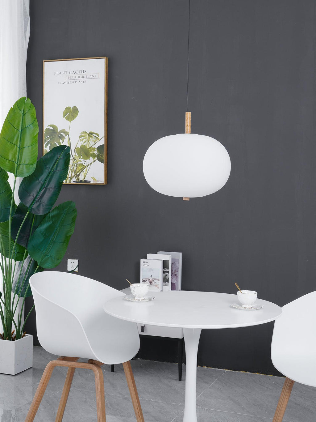 Wrenora Glass Pendant Light-Moonnatur