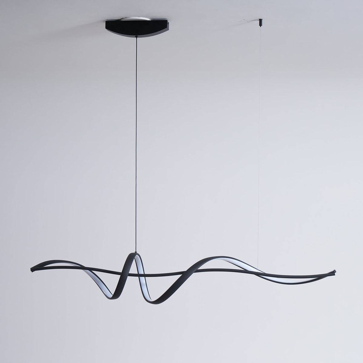 Elsenora Aluminium Pendant Light-Moonnatur