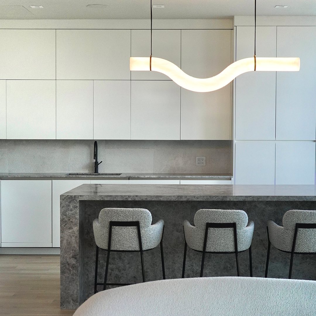 Torrenevia Alabaster Pendant Light-Moonnatur