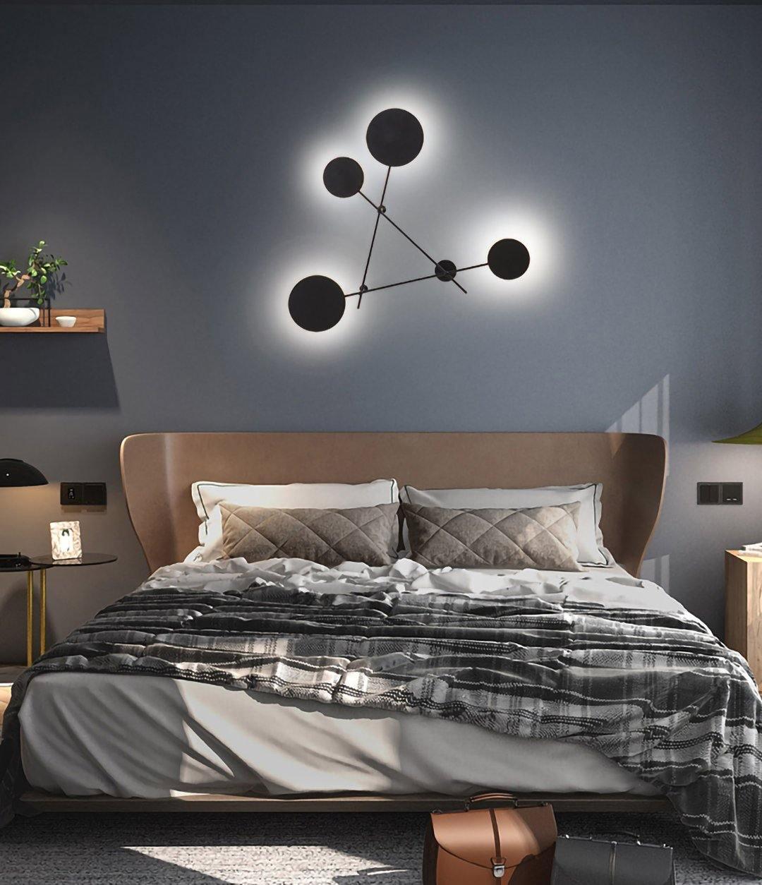 Zarenlyn Acrylic Wall Light-Moonnatur