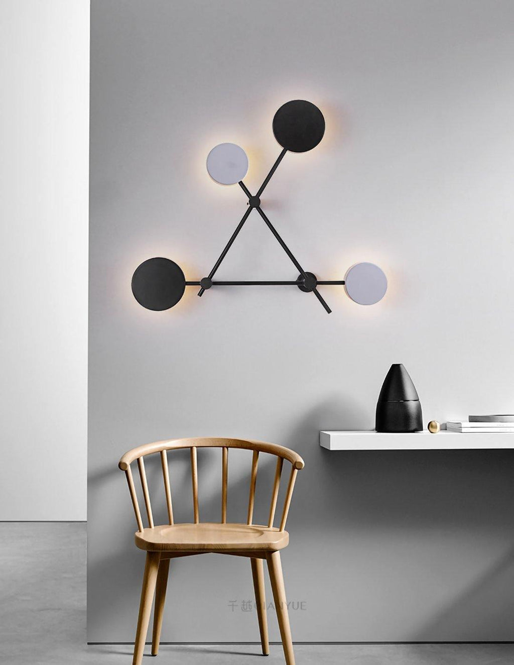 Zarenlyn Acrylic Wall Light-Moonnatur
