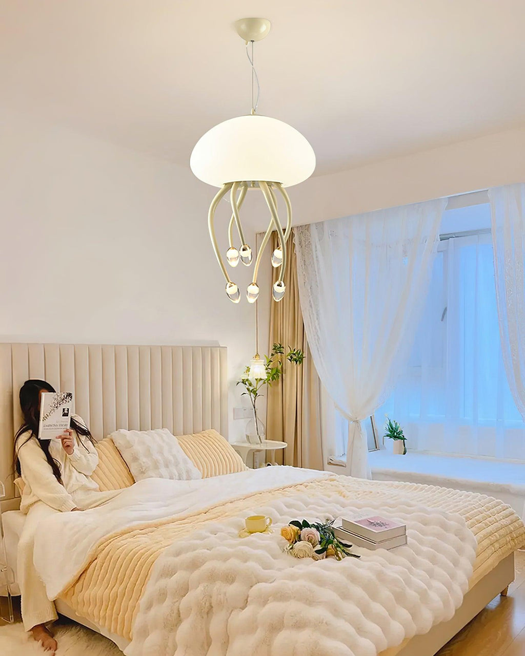 Olvenelle Acrylic Pendant Light-Moonnatur
