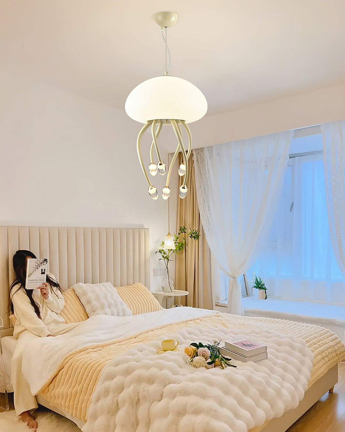 Olvenelle Acrylic Pendant Light-Moonnatur