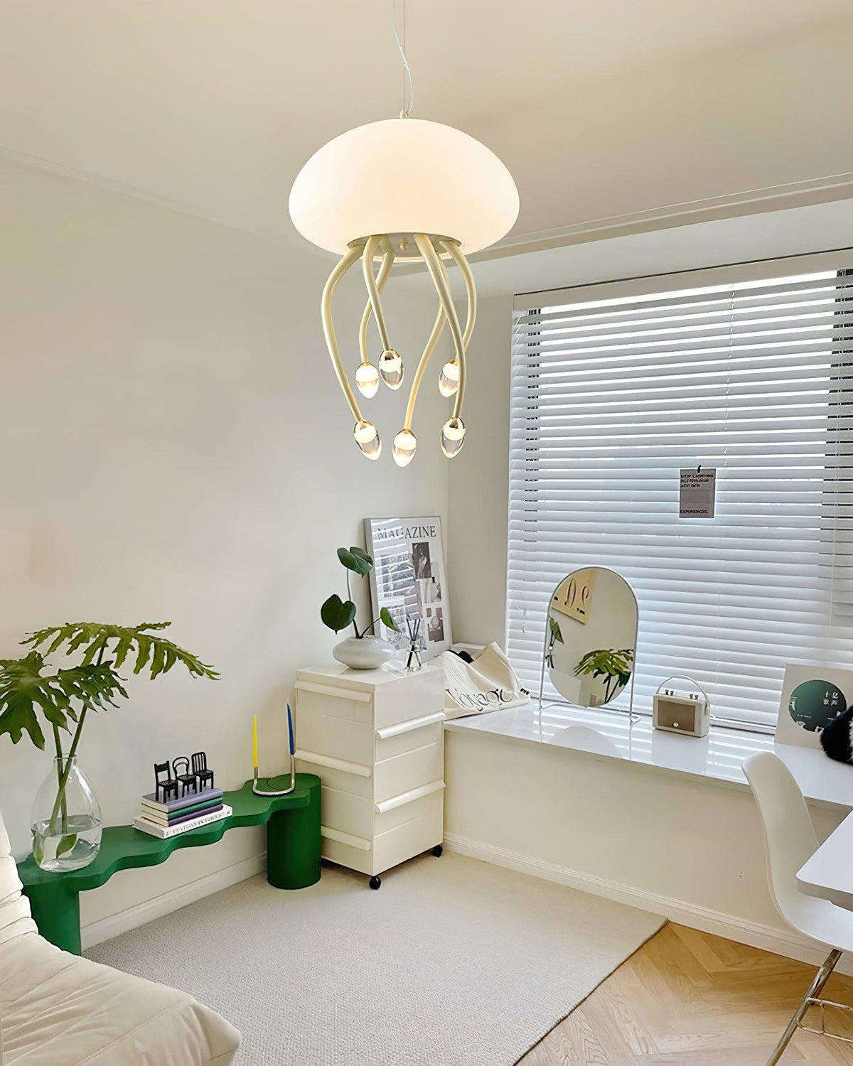 Olvenelle Acrylic Pendant Light-Moonnatur