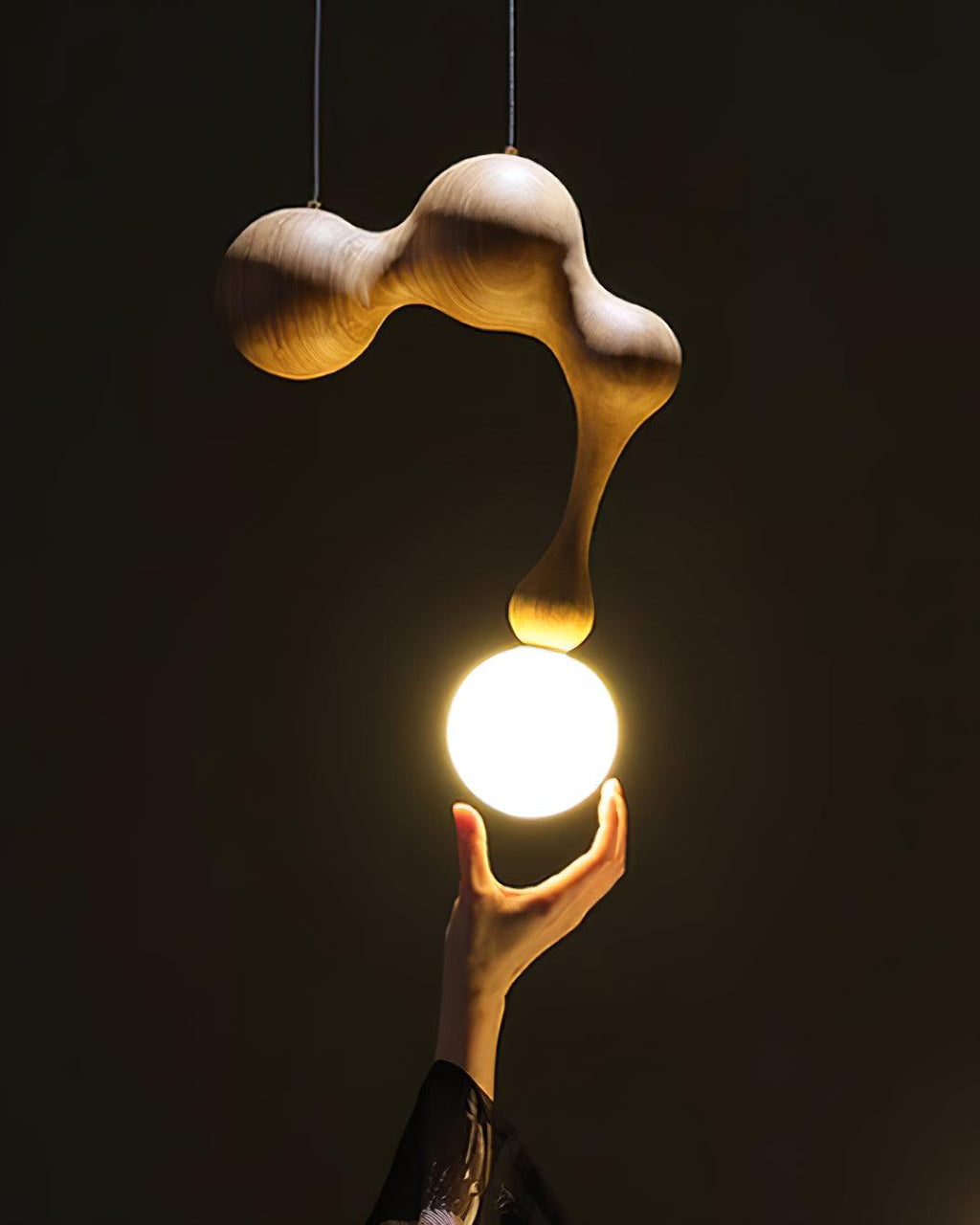 Kaelwyn Wood Pendant Light-Moonnatur