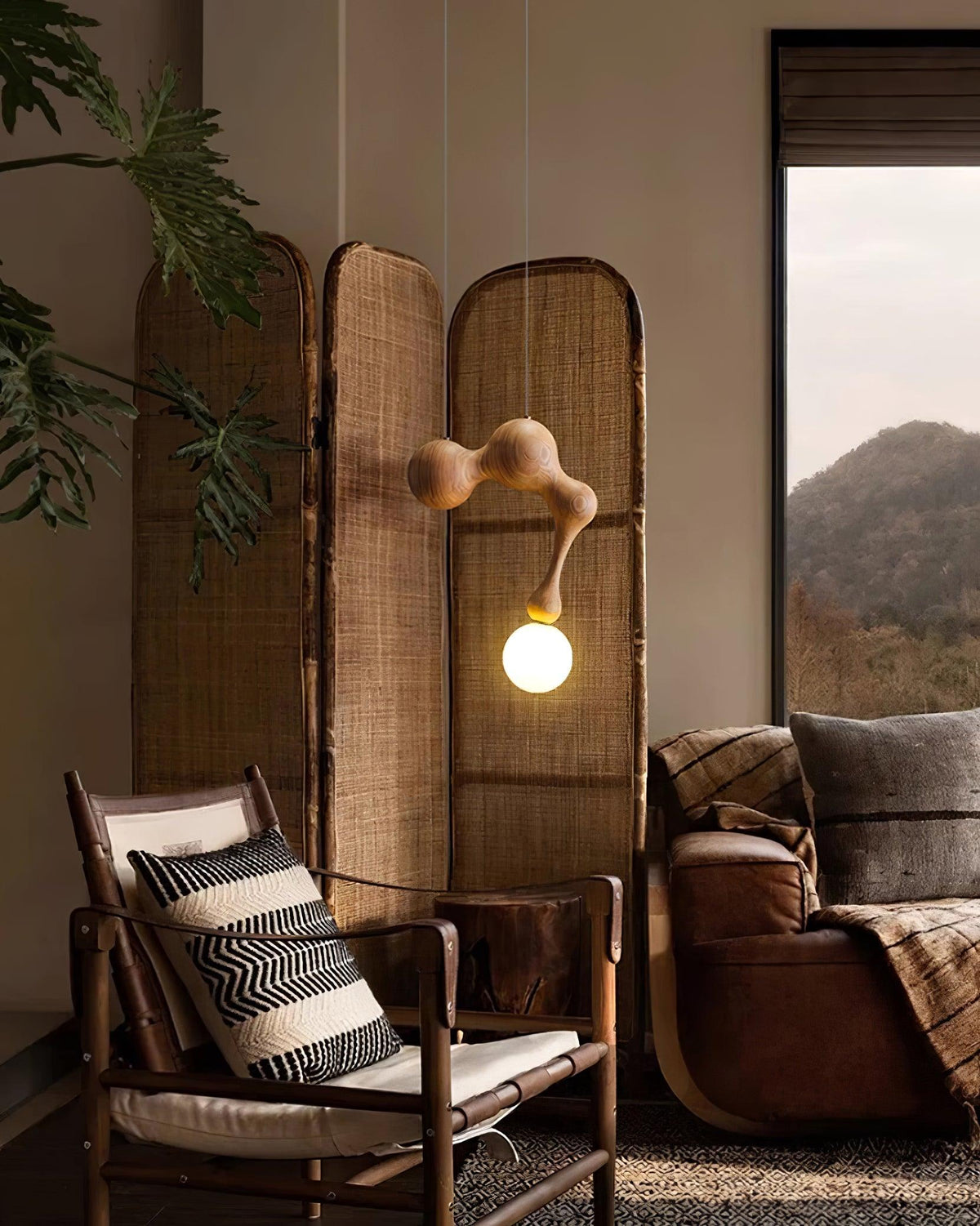 Kaelwyn Wood Pendant Light-Moonnatur