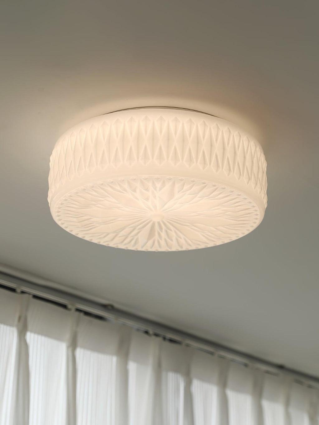 Perlina Glass Ceiling Lamp-Moonnatur