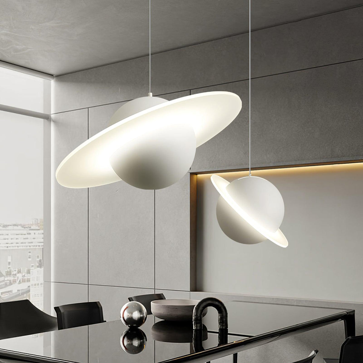 Quenera Iron Pendant Light-Moonnatur