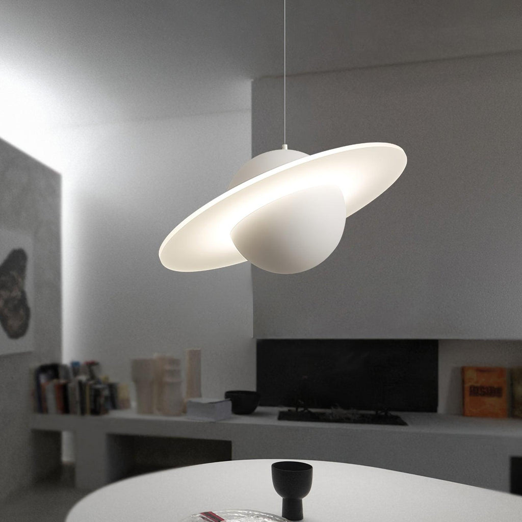 Quenera Iron Pendant Light-Moonnatur