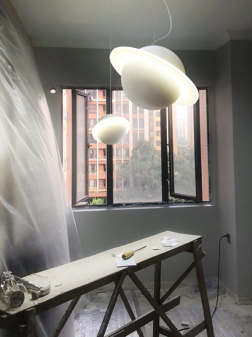 Quenera Iron Pendant Light-Moonnatur