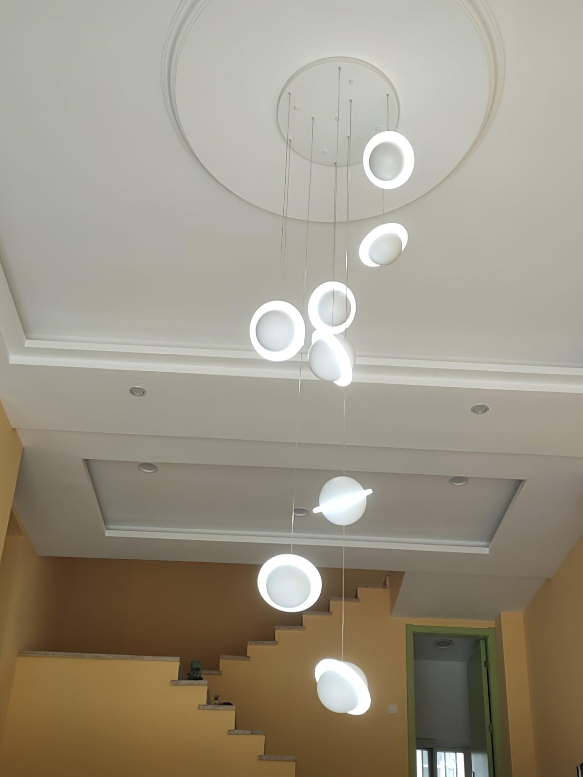 Quenera Iron Pendant Light-Moonnatur