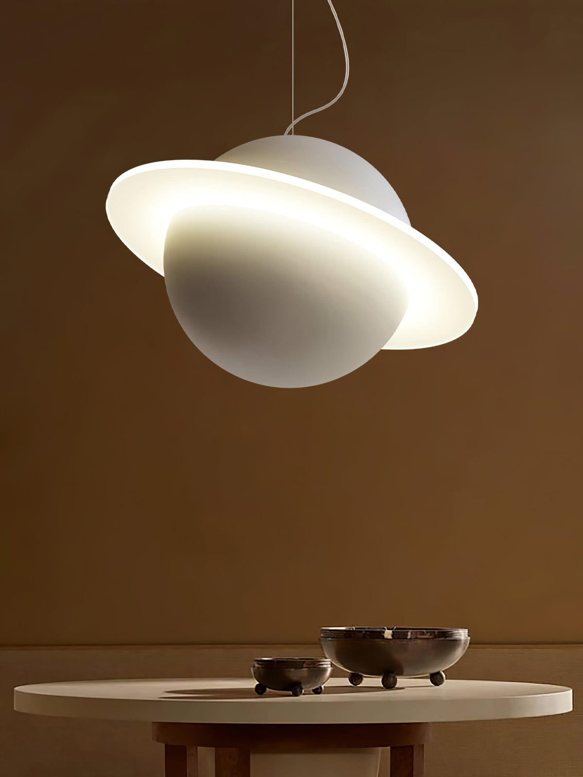 Quenera Iron Pendant Light-Moonnatur