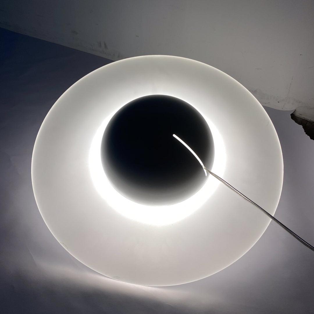 Quenera Iron Pendant Light-Moonnatur