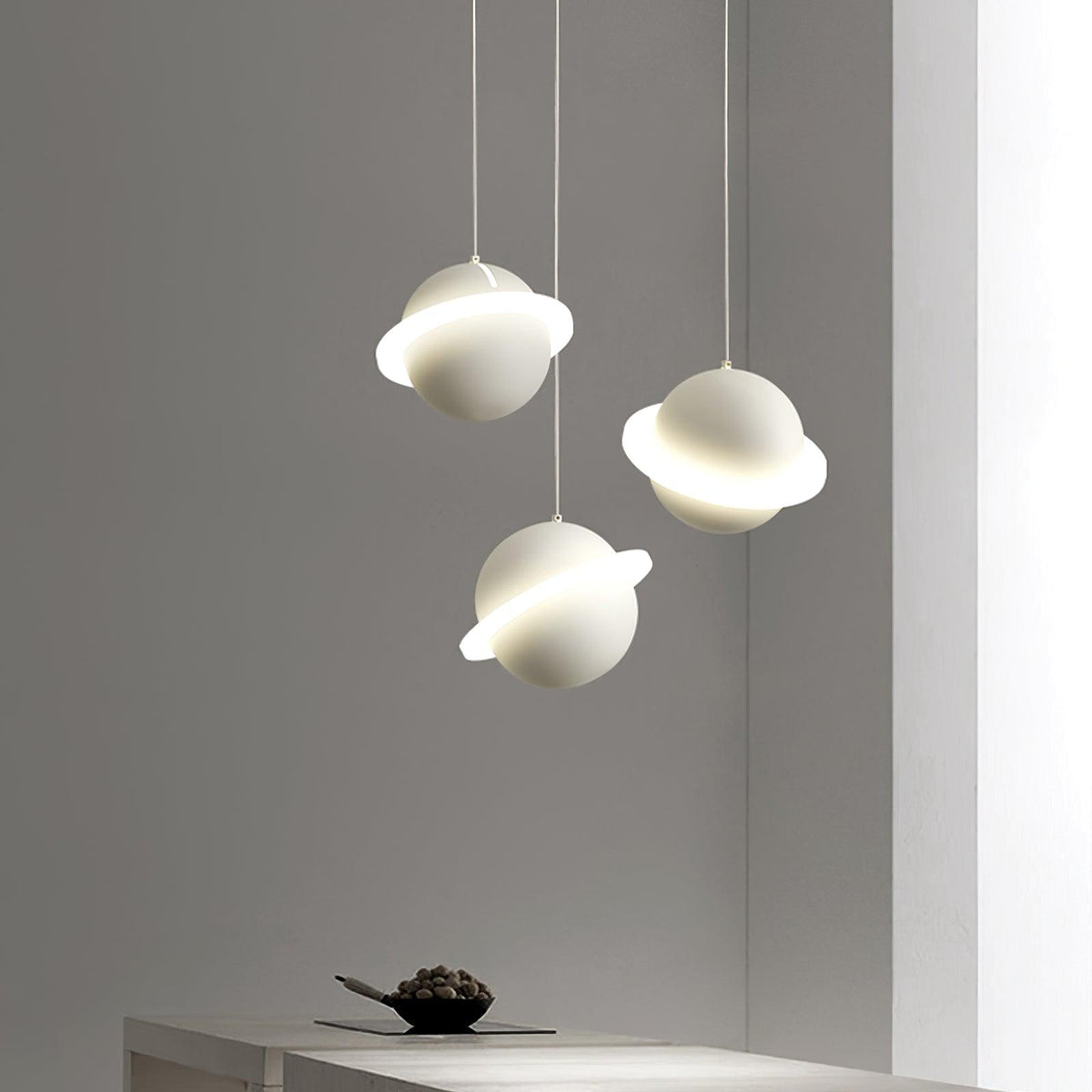 Quenera Iron Pendant Light-Moonnatur