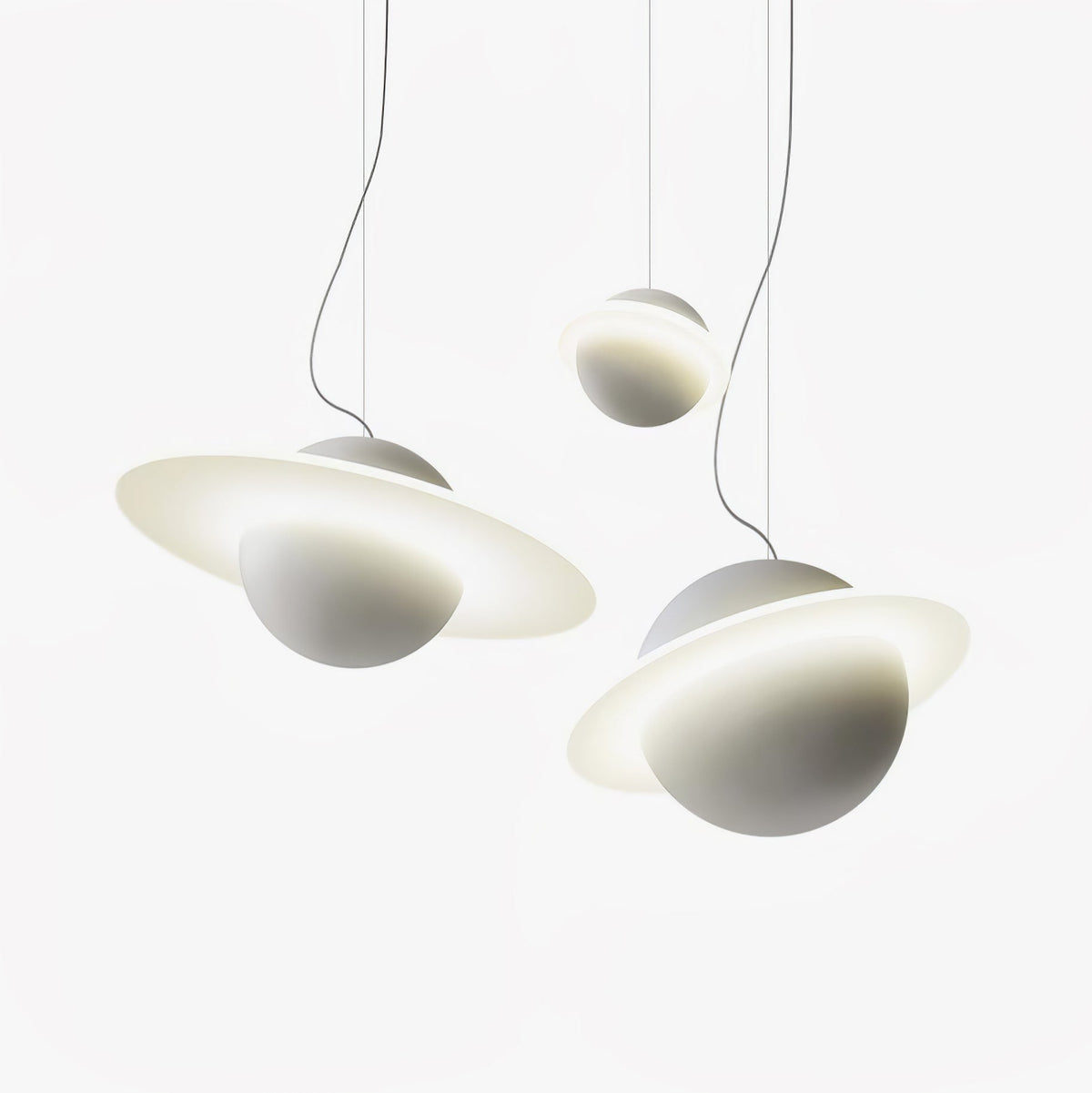 Quenera Iron Pendant Light-Moonnatur