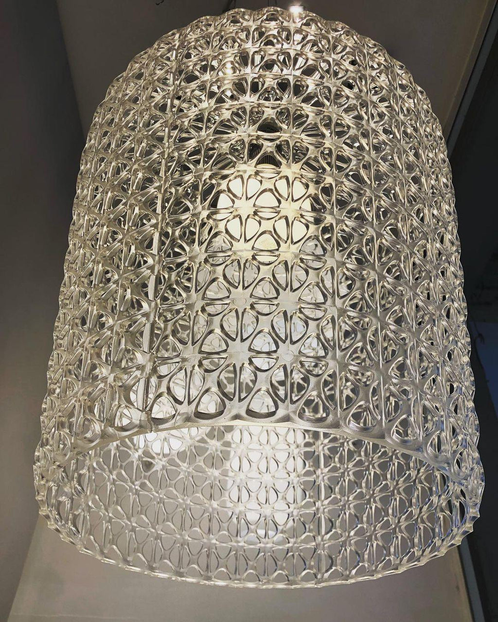 Zarenera Acrylic Pendant Light-Moonnatur