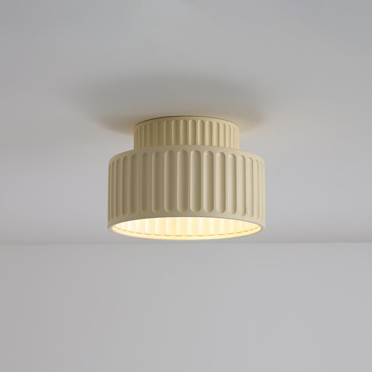 Pavira Resin Ceiling Lamp-Moonnatur