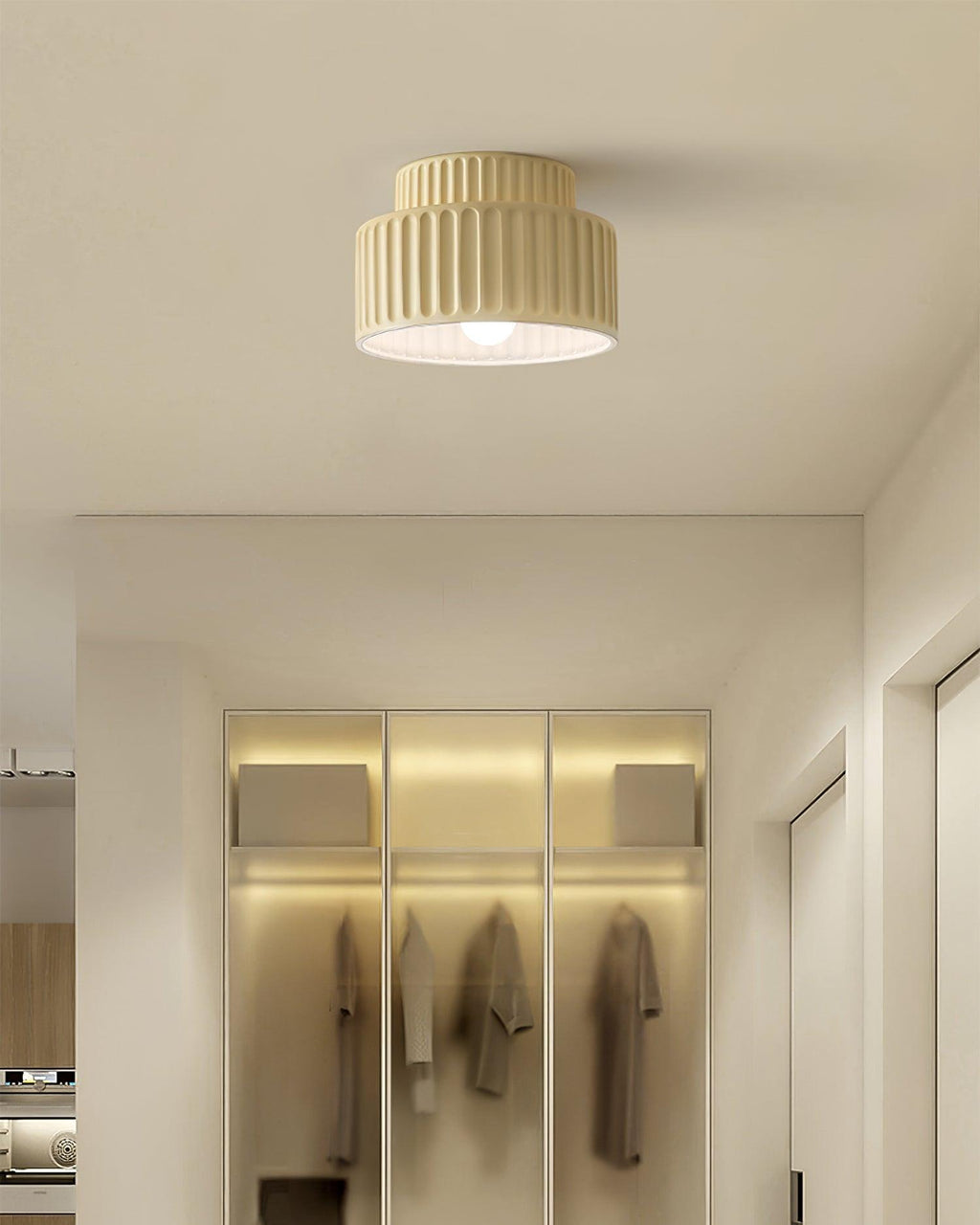 Pavira Resin Ceiling Lamp-Moonnatur