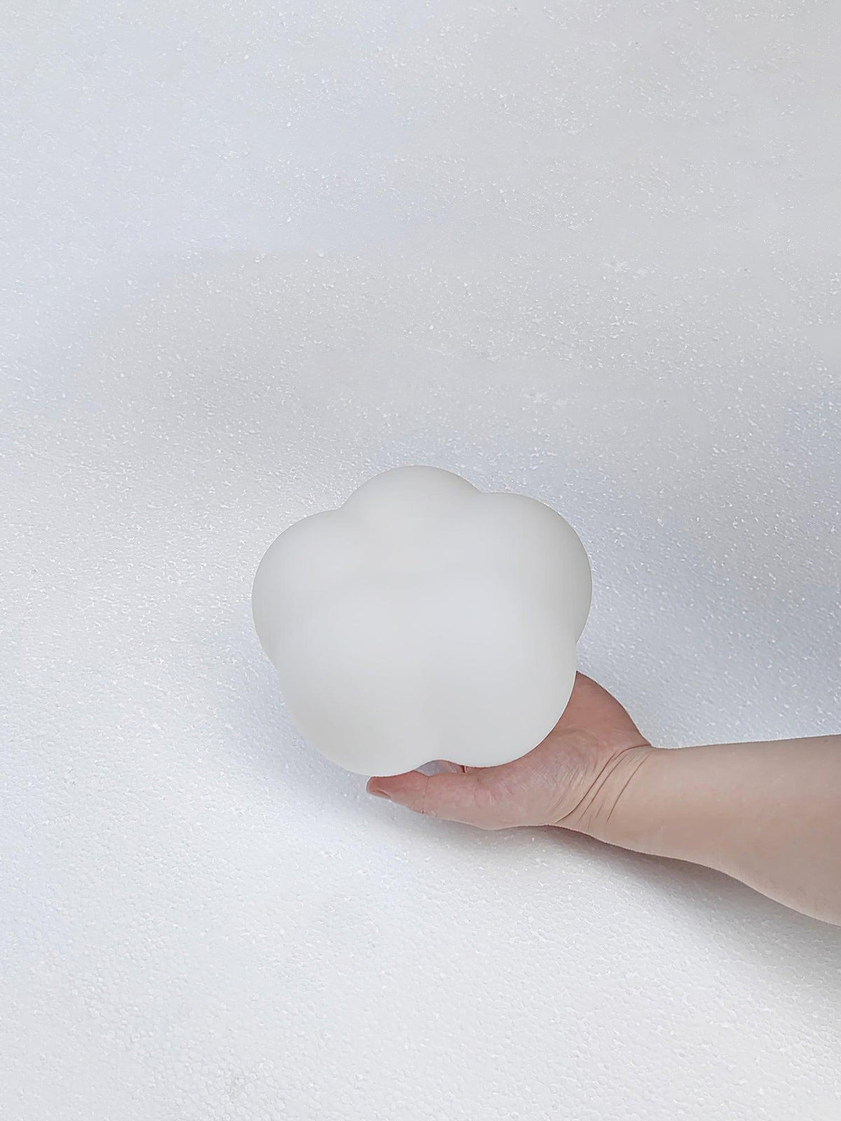 Silvenelle Acrylic Ceiling Light-Moonnatur