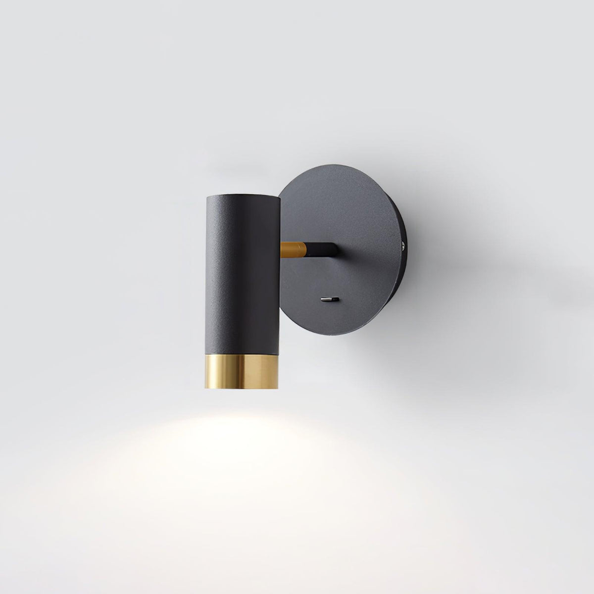 Perrinelle Metal Wall Light-Moonnatur