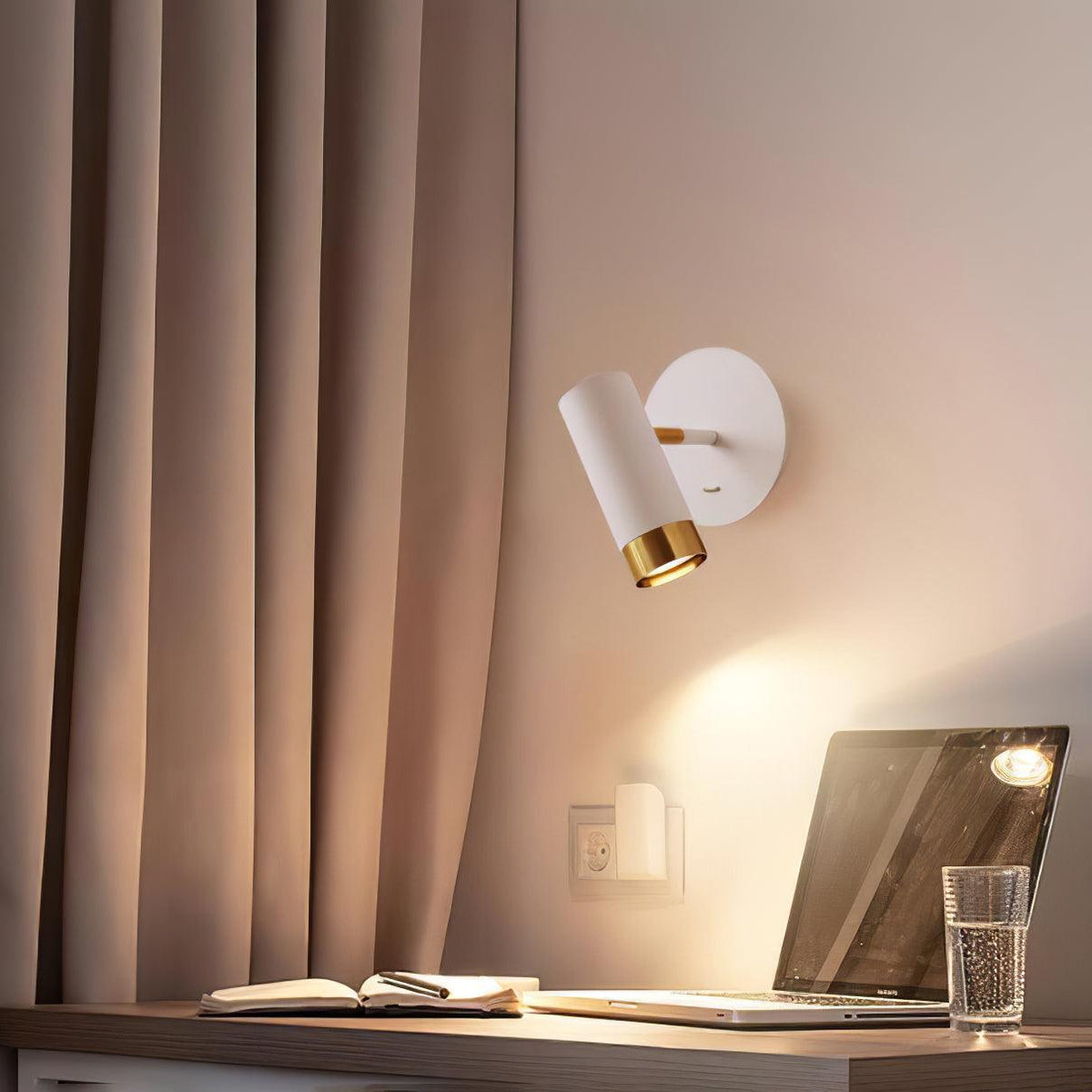 Perrinelle Metal Wall Light-Moonnatur
