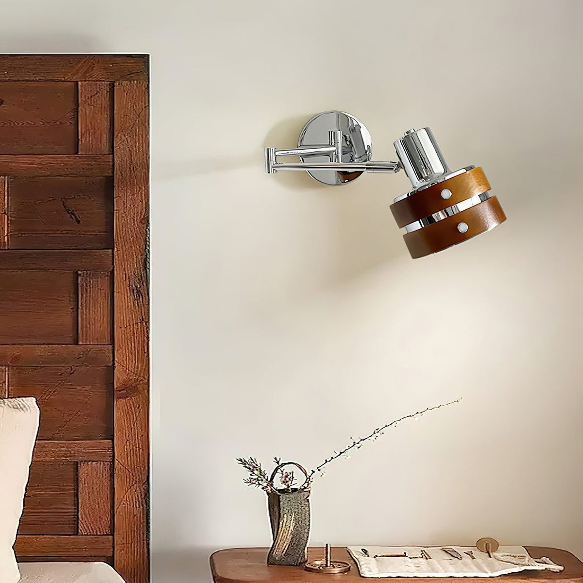 Vardenholm Wood Wall Light-Moonnatur