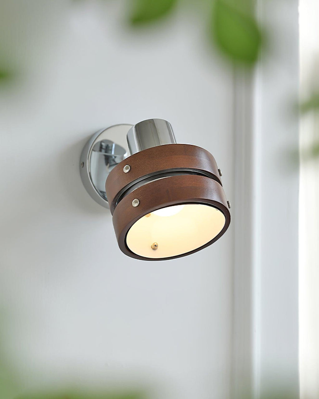 Merrenina Wood Wall Light-Moonnatur
