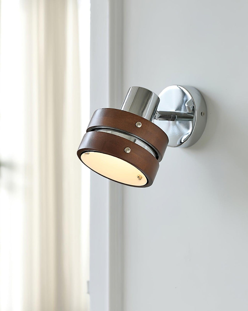 Merrenina Wood Wall Light-Moonnatur