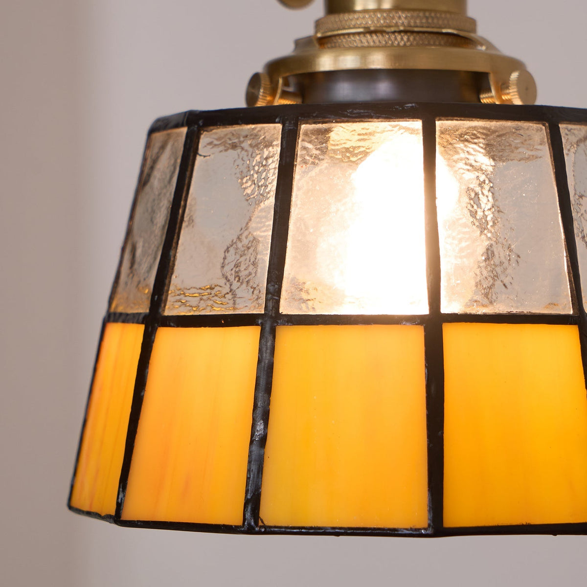 Whitenbrook Glass Pendant Light-Moonnatur