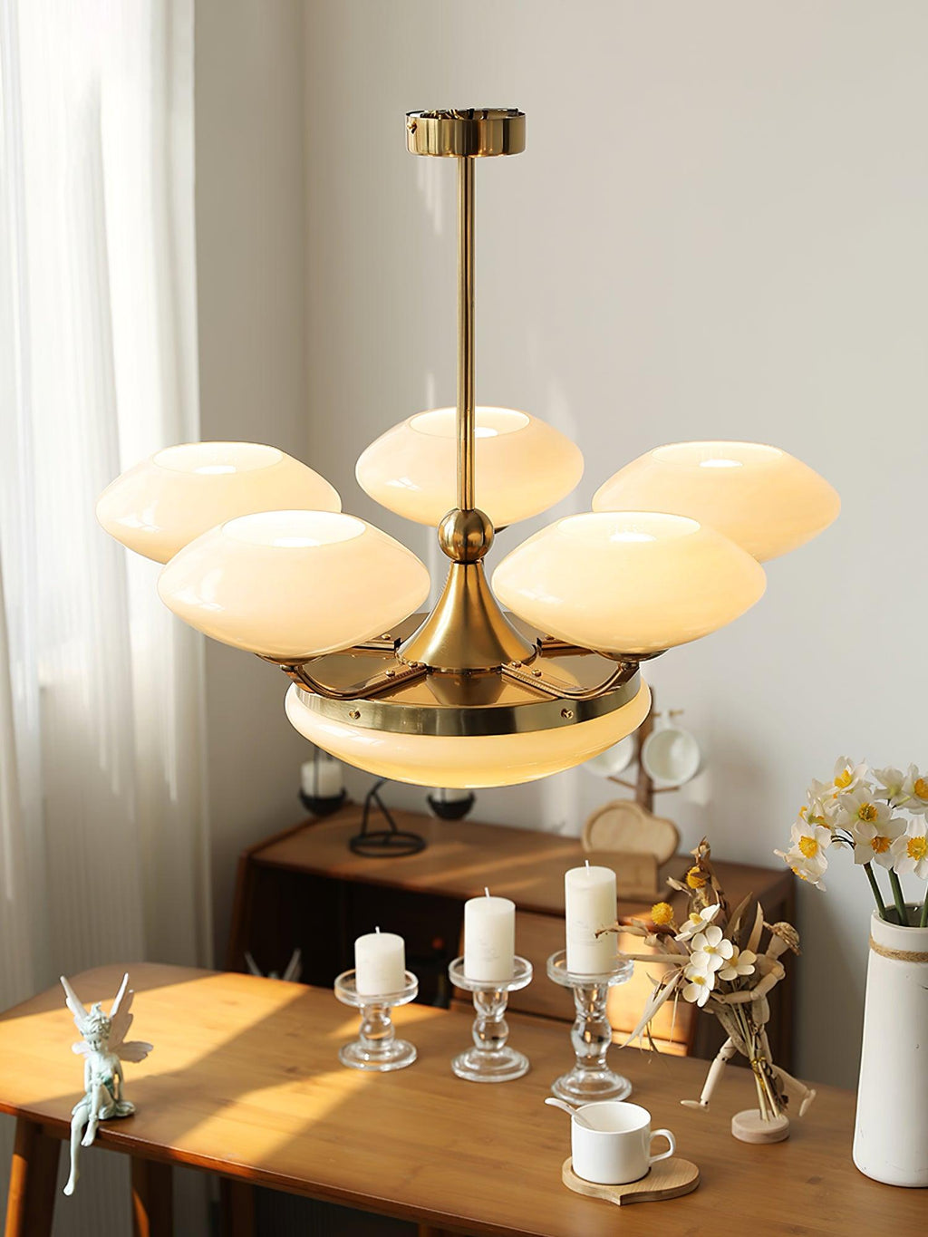 Cavengrove Glass Chandelier-Moonnatur