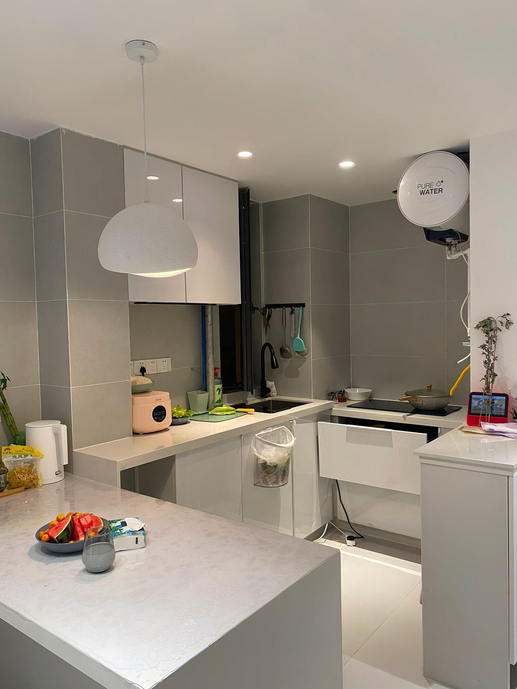 Narenlyn Polystyrene Pendant Light-Moonnatur