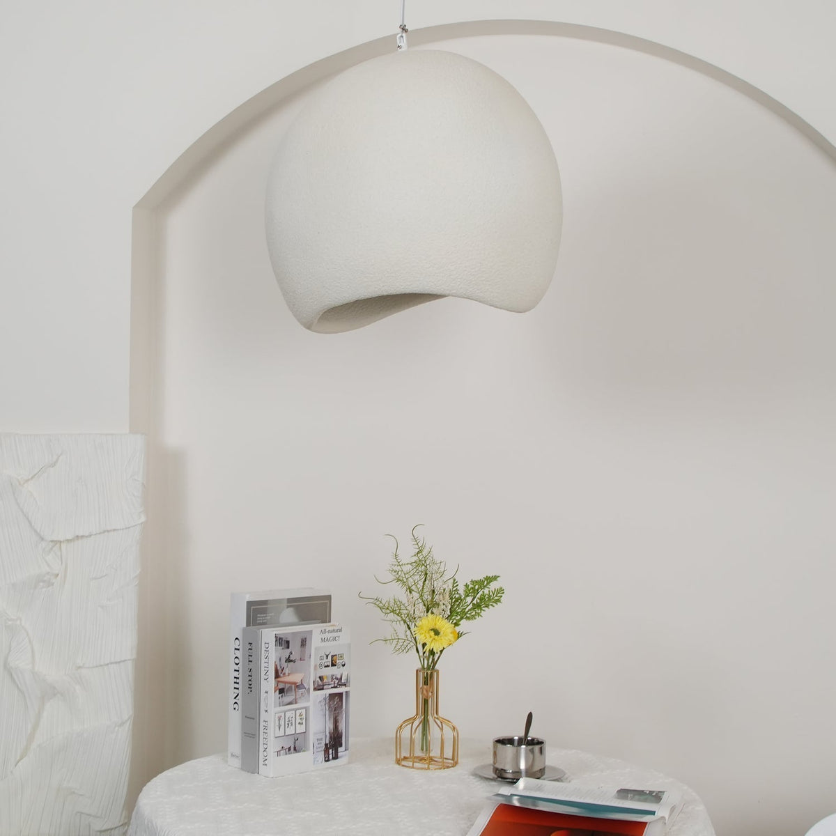 Xereneth Resin Pendant Light-Moonnatur