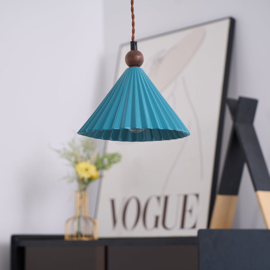 Ravenscove Ceramic Pendant Light-Moonnatur