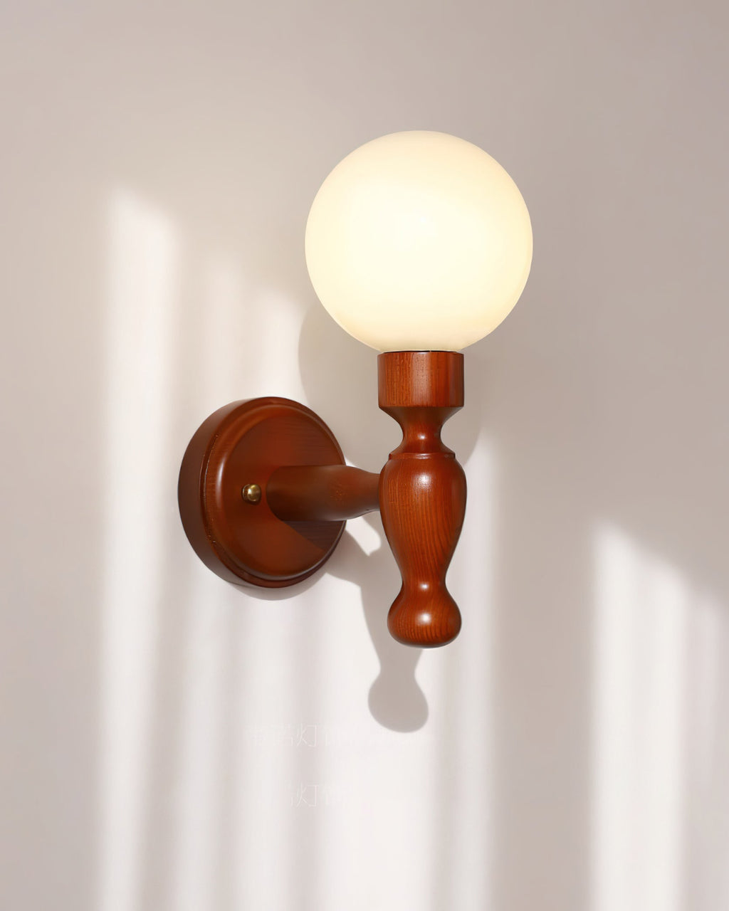 Finvervale Fabric Wall Light-Moonnatur