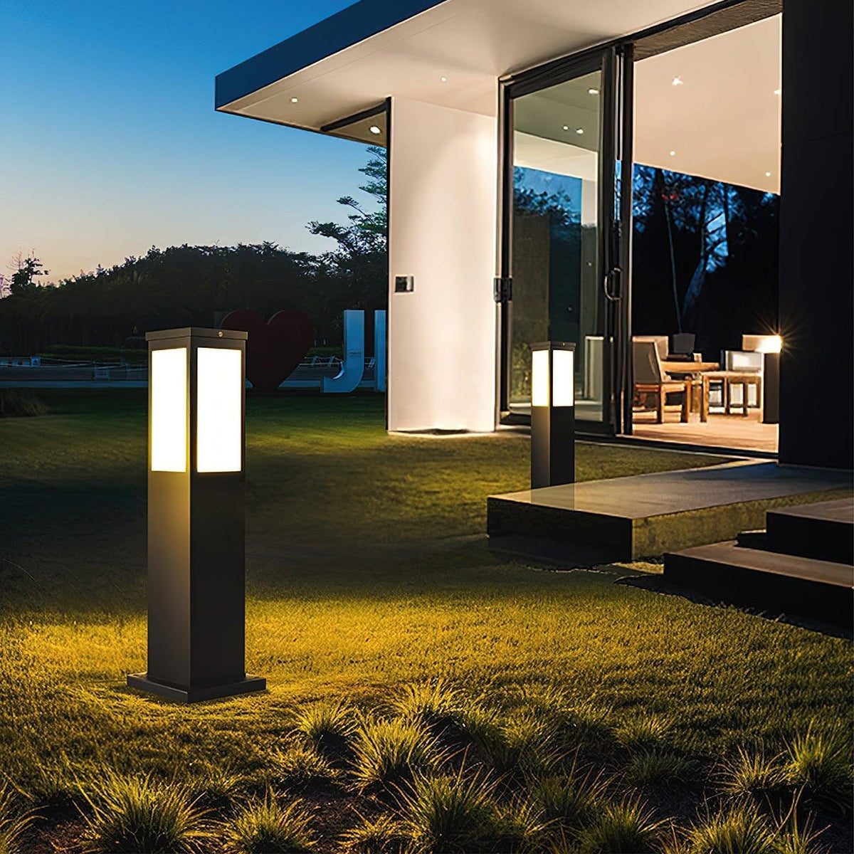 Tarnelash Acrylic Pillar Light-Moonnatur