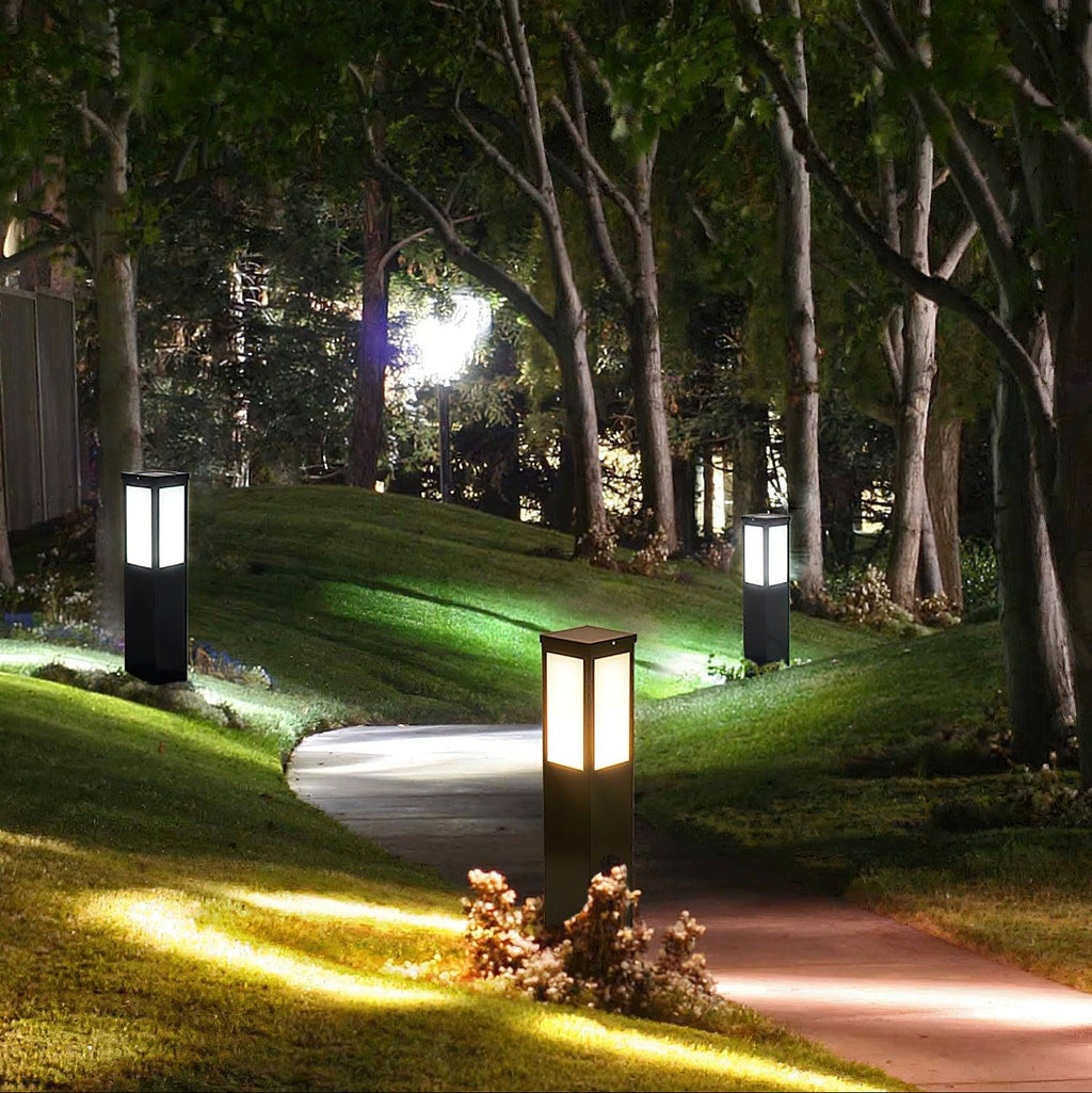Tarnelash Acrylic Pillar Light-Moonnatur