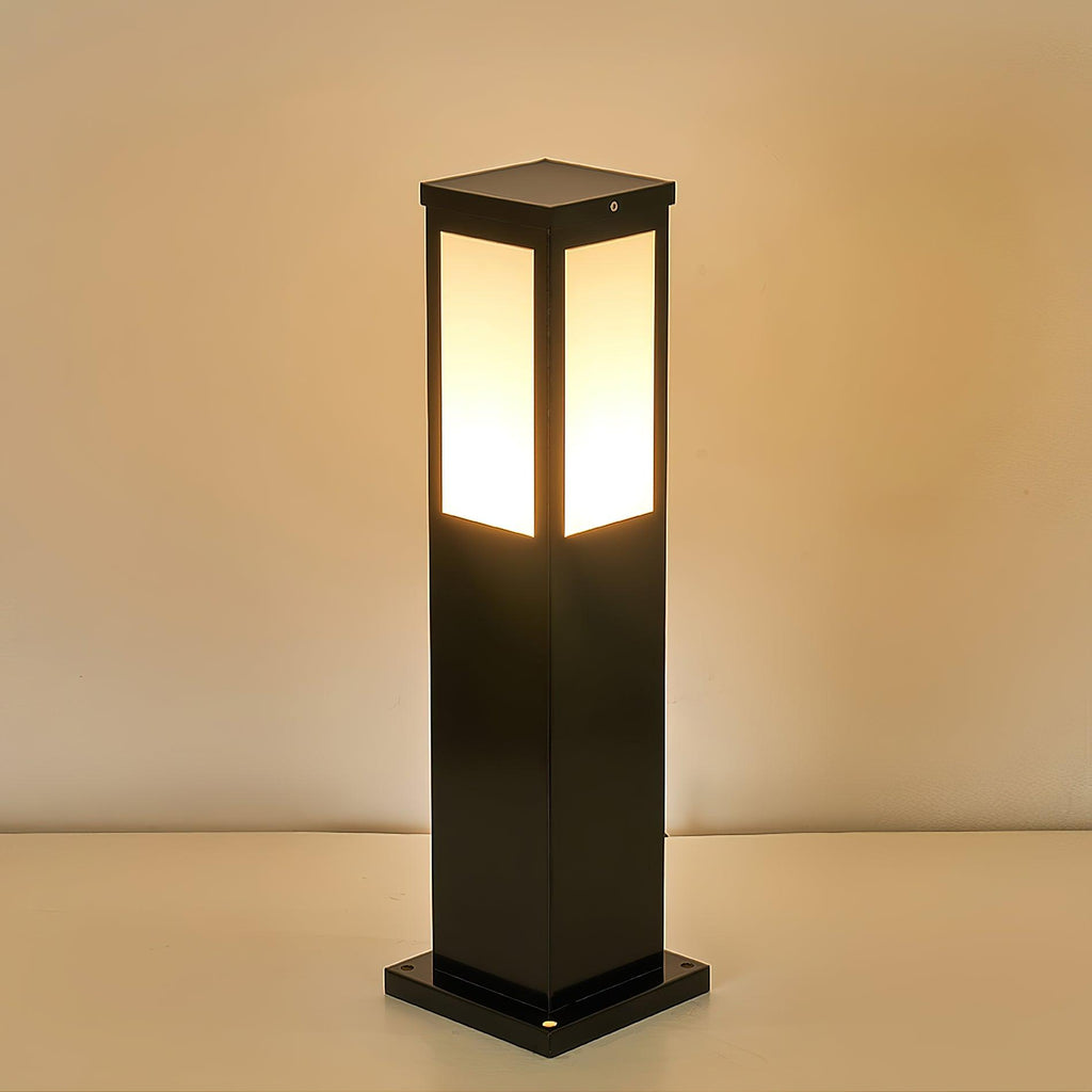 Tarnelash Acrylic Pillar Light-Moonnatur