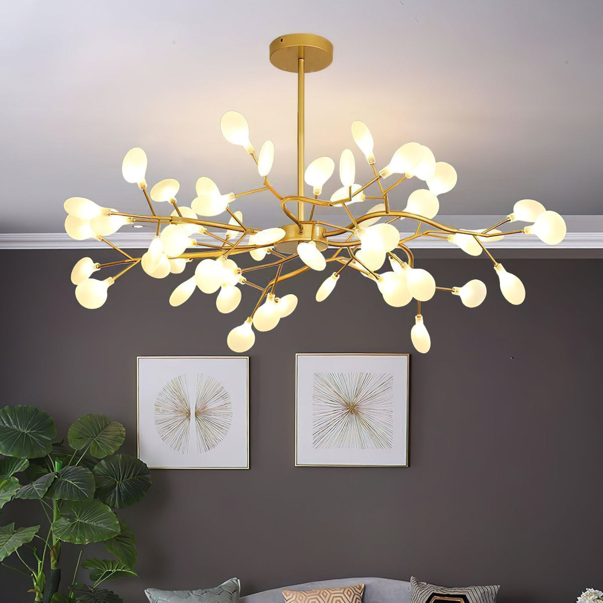 Laelella Acrylic Chandelier-Moonnatur