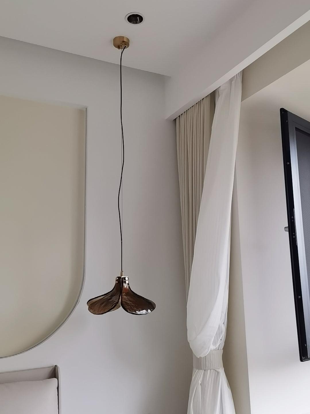 Rildenwyn Glass Pendant Light-Moonnatur