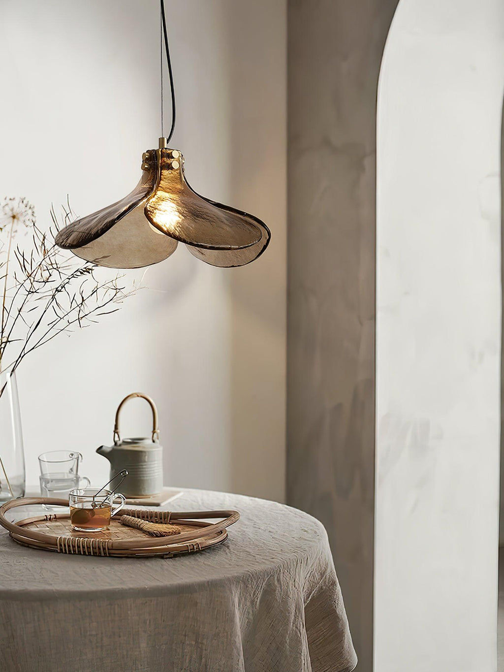 Rildenwyn Glass Pendant Light-Moonnatur