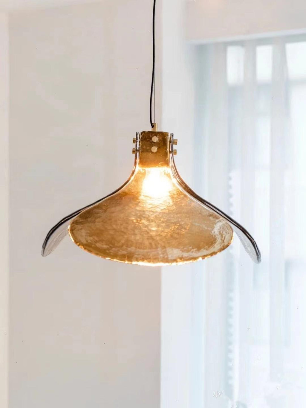 Rildenwyn Glass Pendant Light-Moonnatur