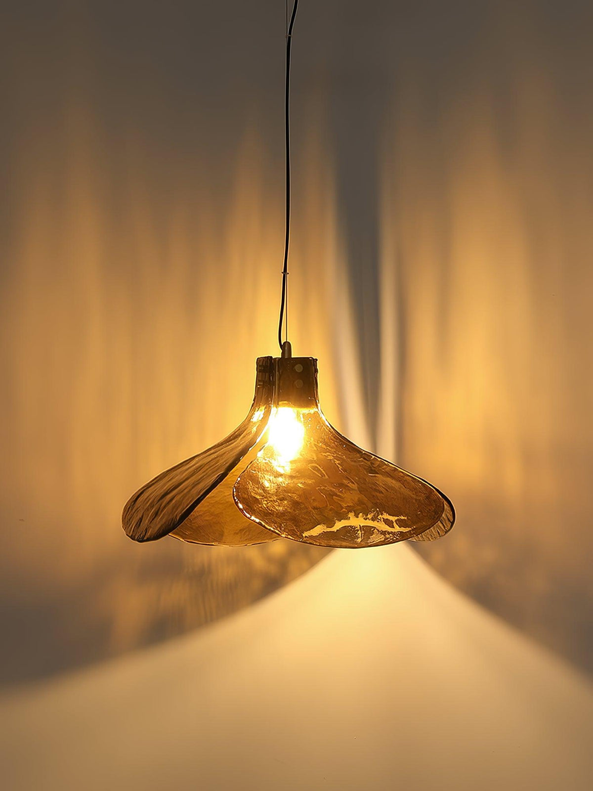 Rildenwyn Glass Pendant Light-Moonnatur