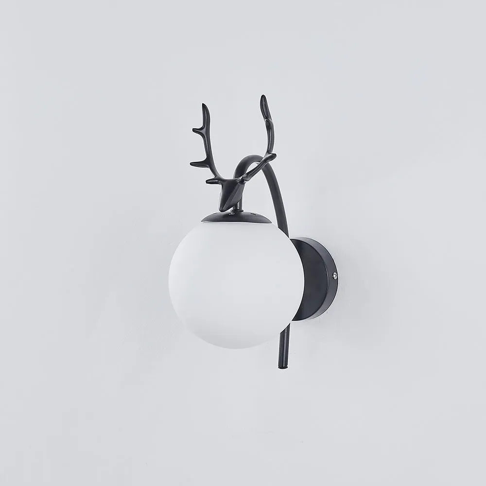 Gildenlark Glass Wall Light-Moonnatur
