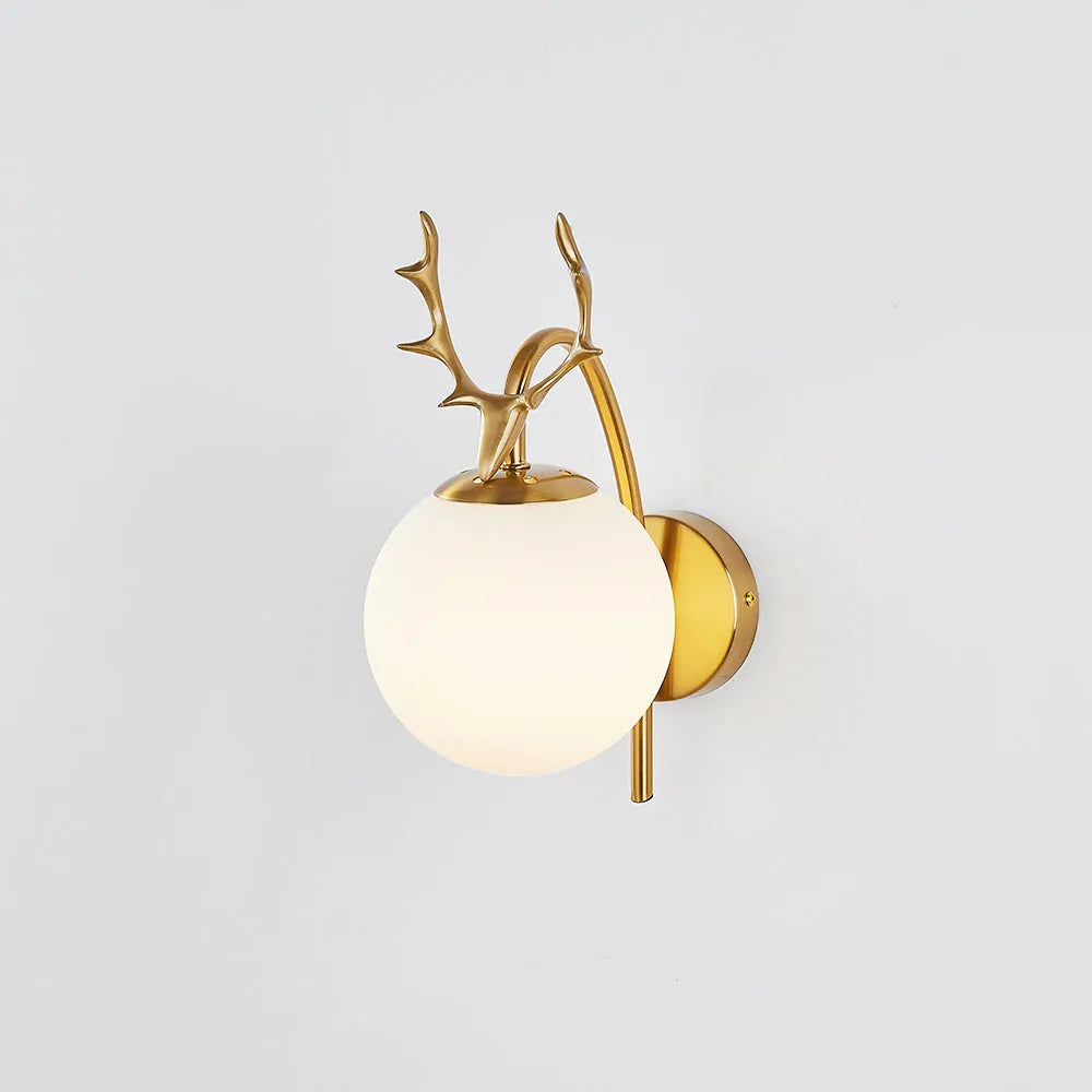 Gildenlark Glass Wall Light-Moonnatur