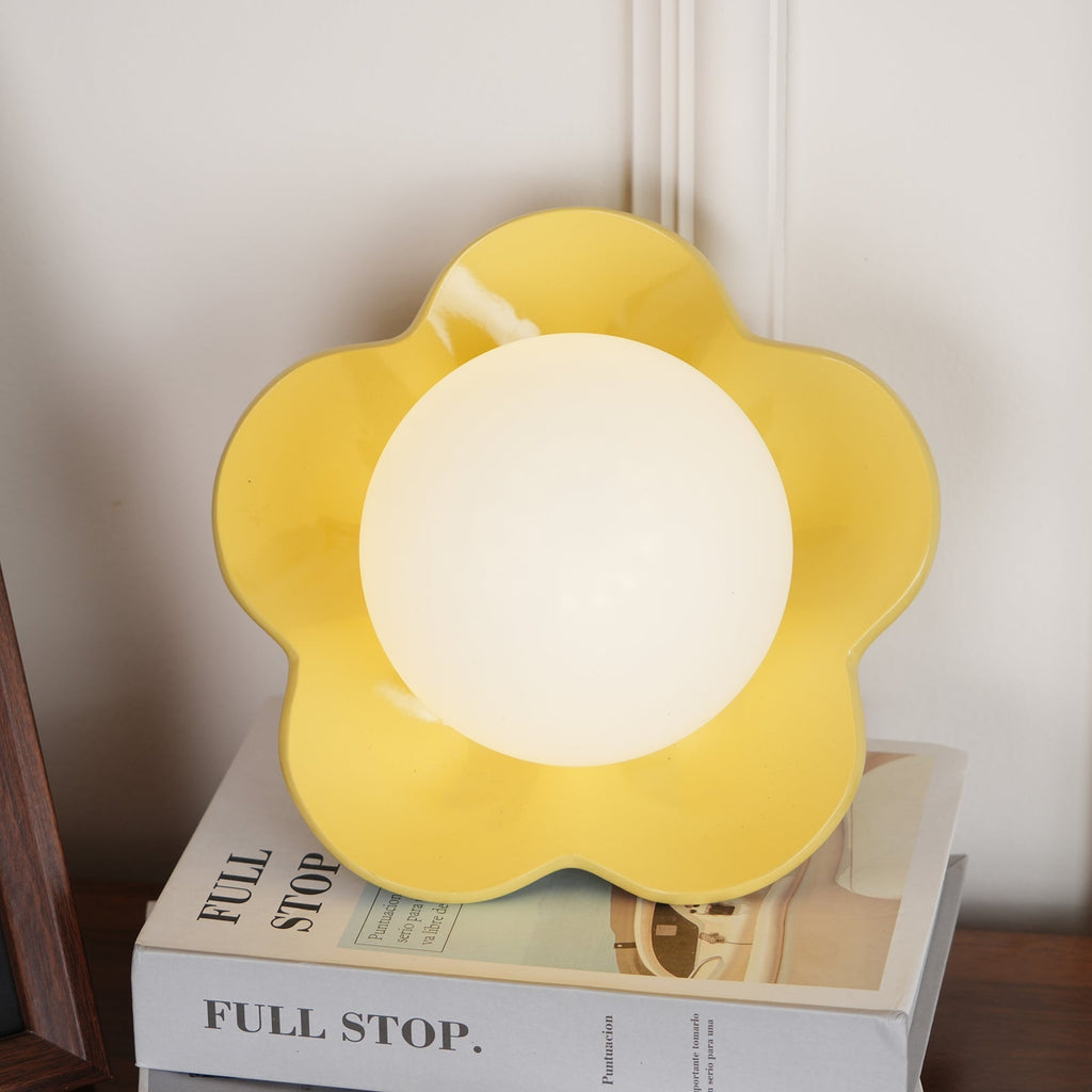 Pardenwynne Resin Wall Light-Moonnatur