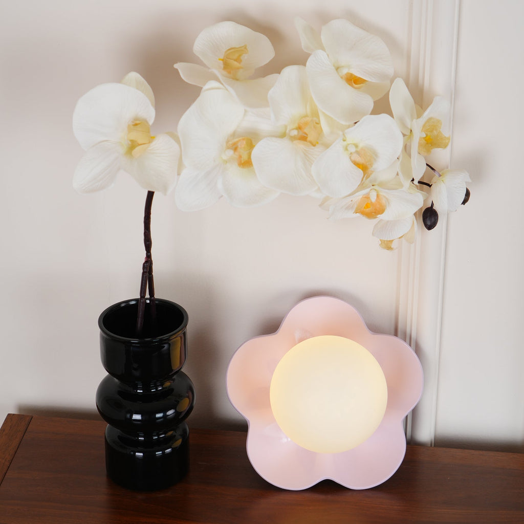 Dahlavelle Resin Wall Light-Moonnatur
