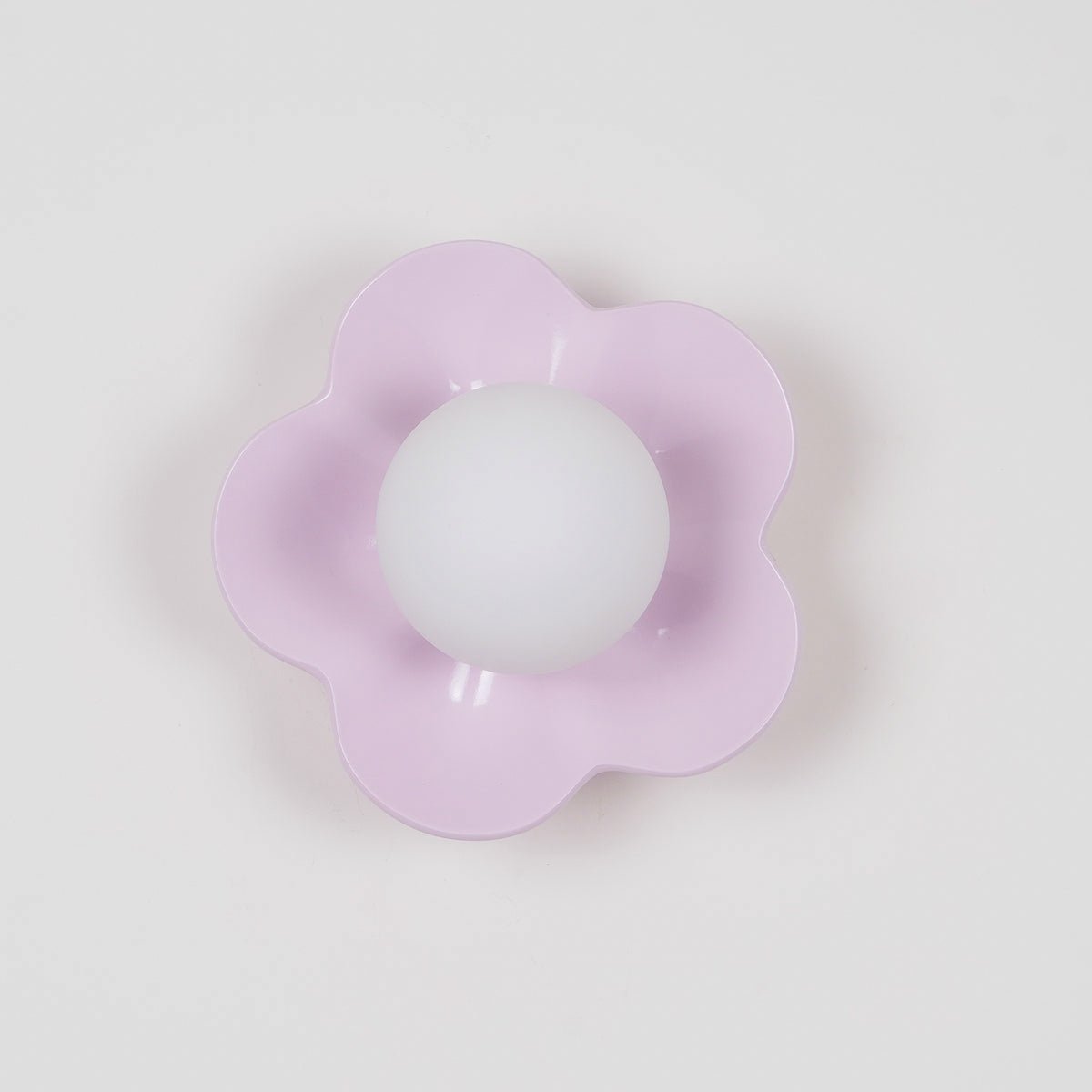 Dahlavelle Resin Wall Light-Moonnatur